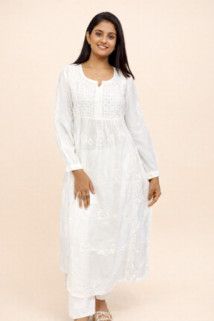 NAYRA CUT STYLE KURTA